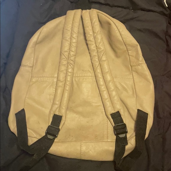 Backpack - Picture 2 of 2